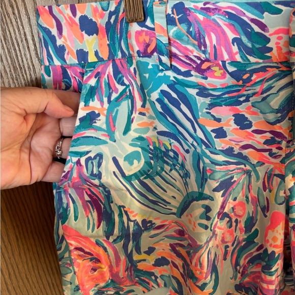 Lilly Pulitzer The Callahan Short 5” Inseam Colorful Women's Shorts - Picture 6 of 8